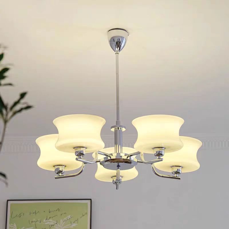 Interior Design Years - Żyrandol Belue Francuskie mlecznobiałe szkło światło