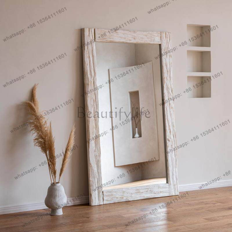 Widoki z wnętrza przedpokoju w – Interior Design Organic Modern recenzja i cena